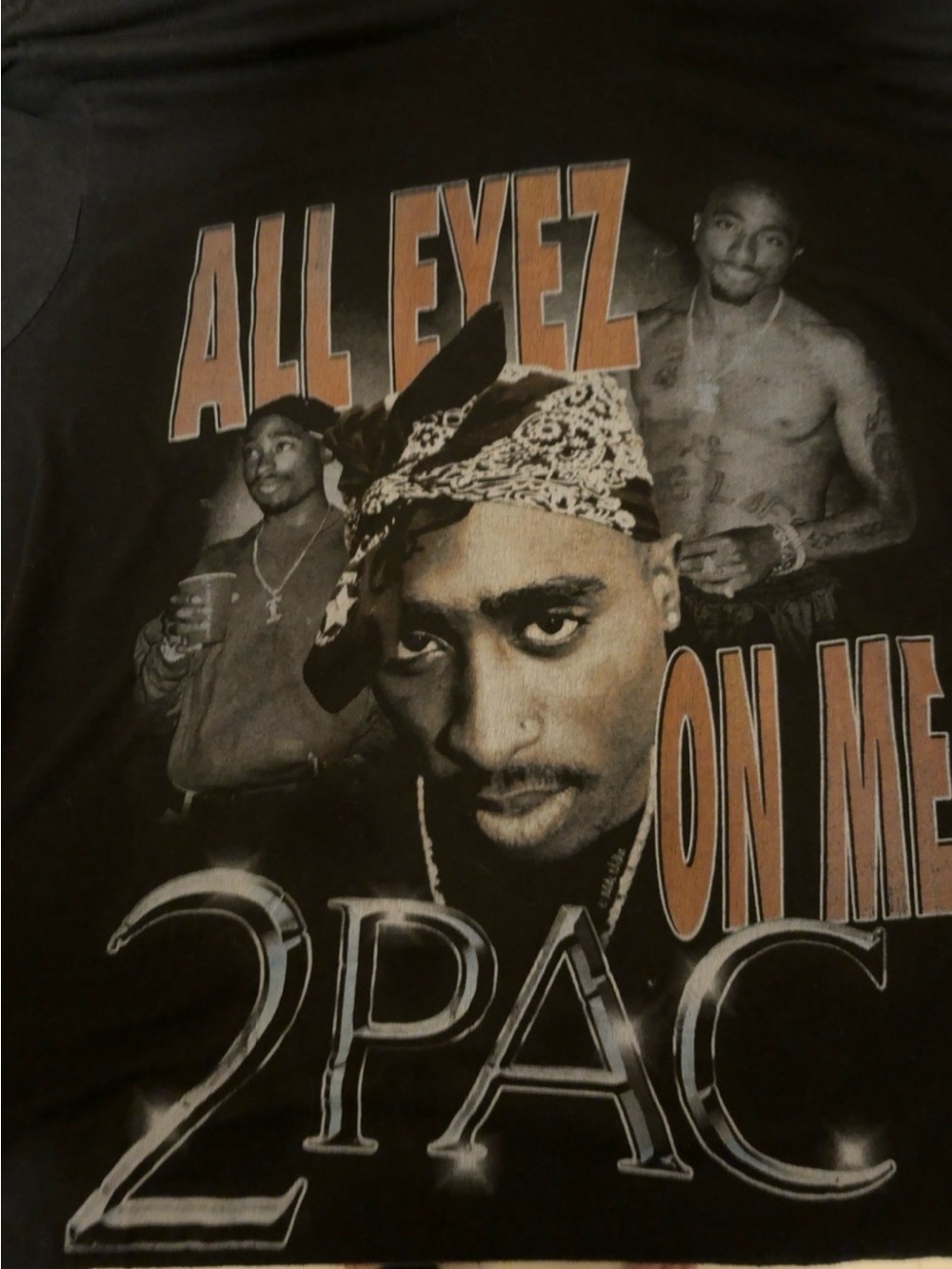 2Pac “All Eyez on Me” Graphic T-Shirt Men’s Medium Black Licensed Rap Tee